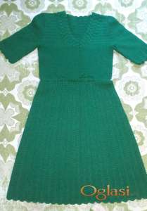 Haljina Nova od Vune Rucni Rad velicina je otprilike XXL ali saljemo vam dimenzije.